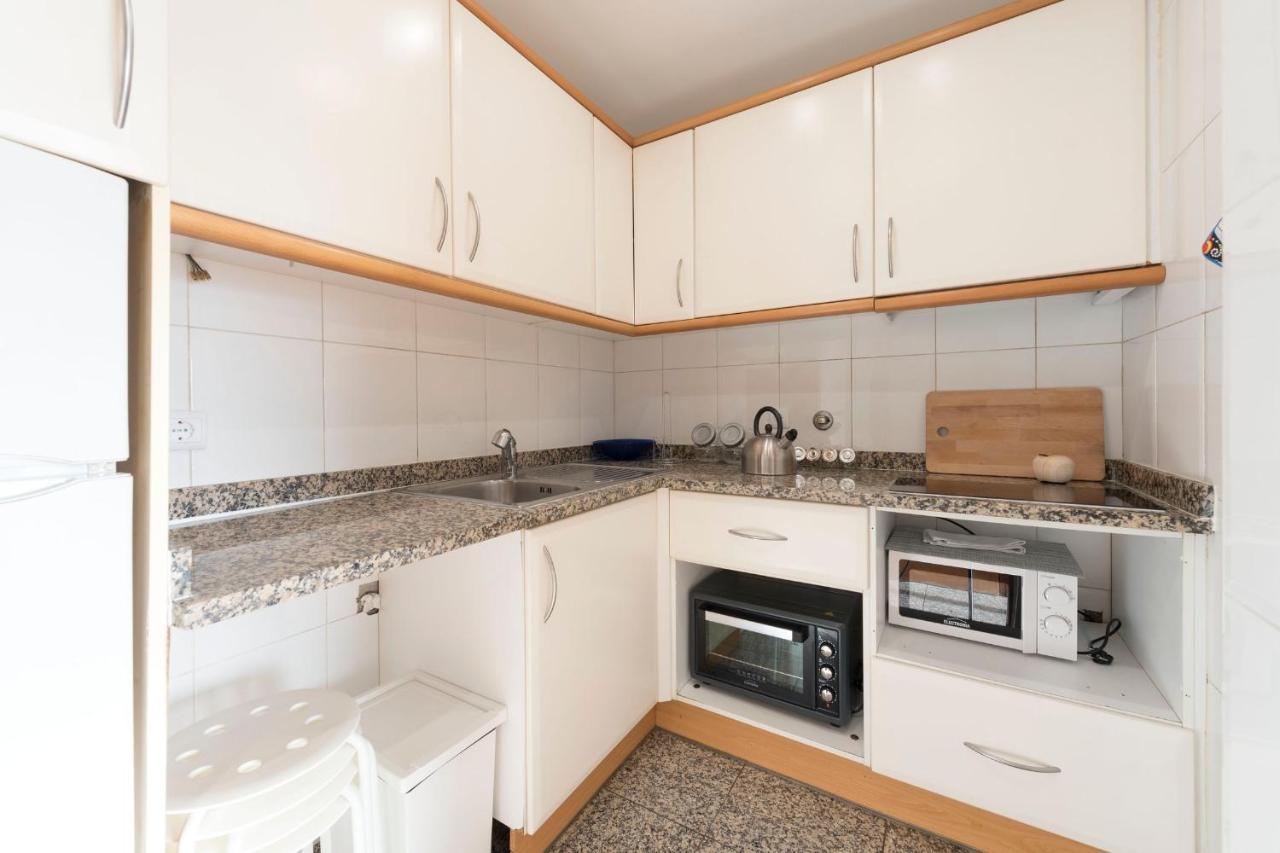 Lovelystay - 1Br Flat With Stunning Views Over Porto บีลาโนวาเดกายา ภายนอก รูปภาพ
