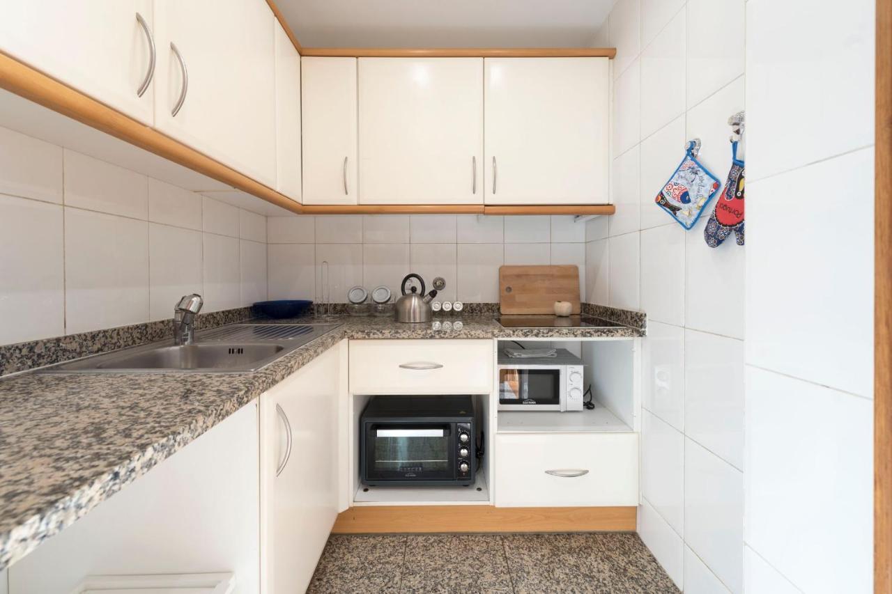 Lovelystay - 1Br Flat With Stunning Views Over Porto บีลาโนวาเดกายา ภายนอก รูปภาพ